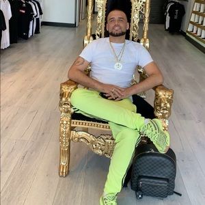 Meet your Posher, Hayden